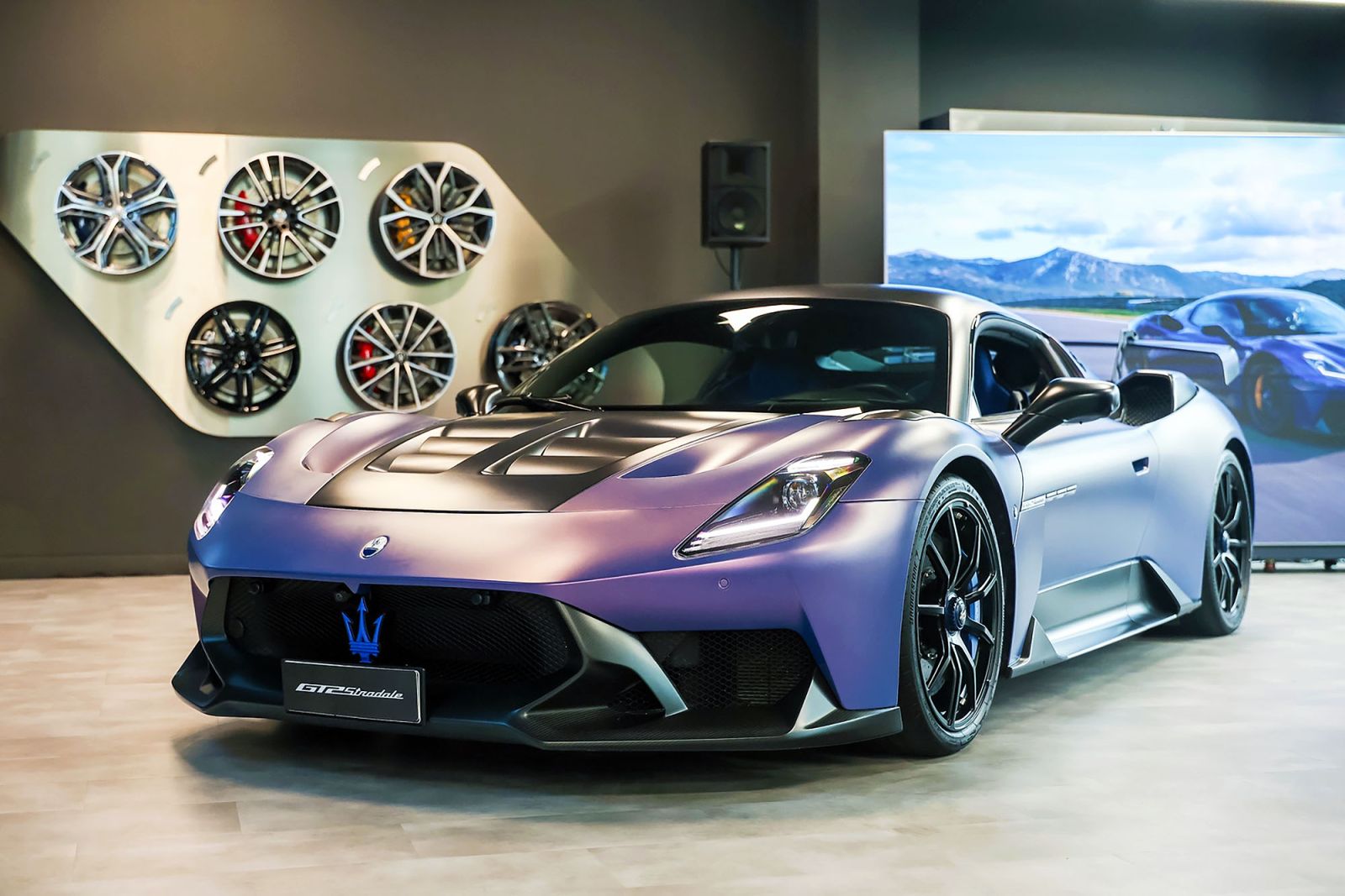 Maserati GT2 Stradale Romania Exterior Front Side Profile Design