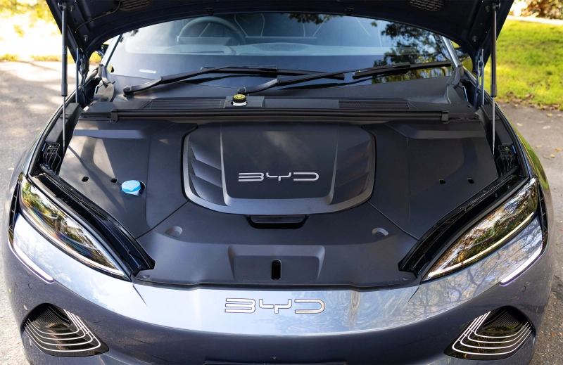 BYD oferă o noua garanție pentru bateria Blade: 8 ani sau 250.000 km