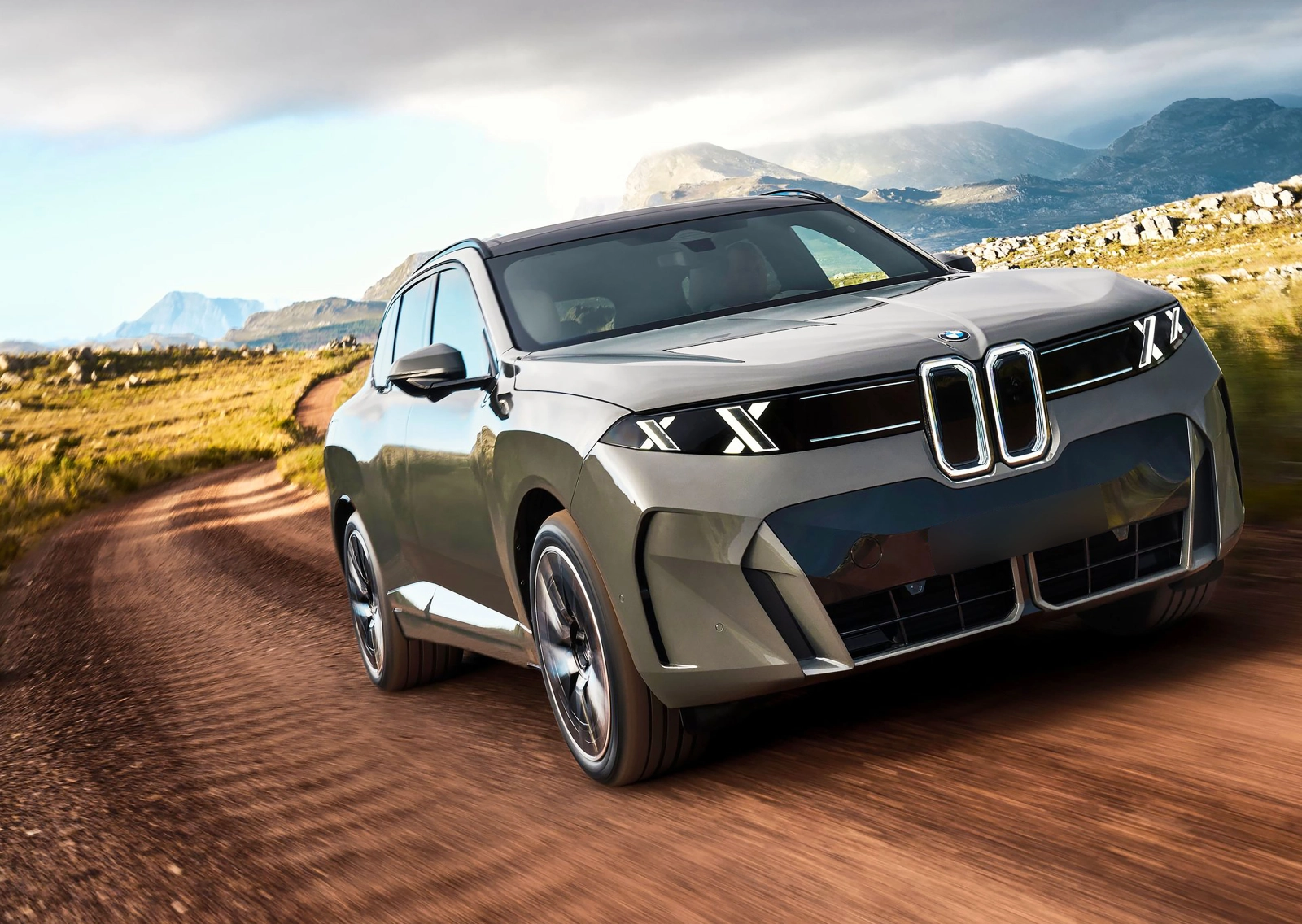 BMW X5 and iX5 G65 launch 2027. How much does it cost in Romania and what engines are available