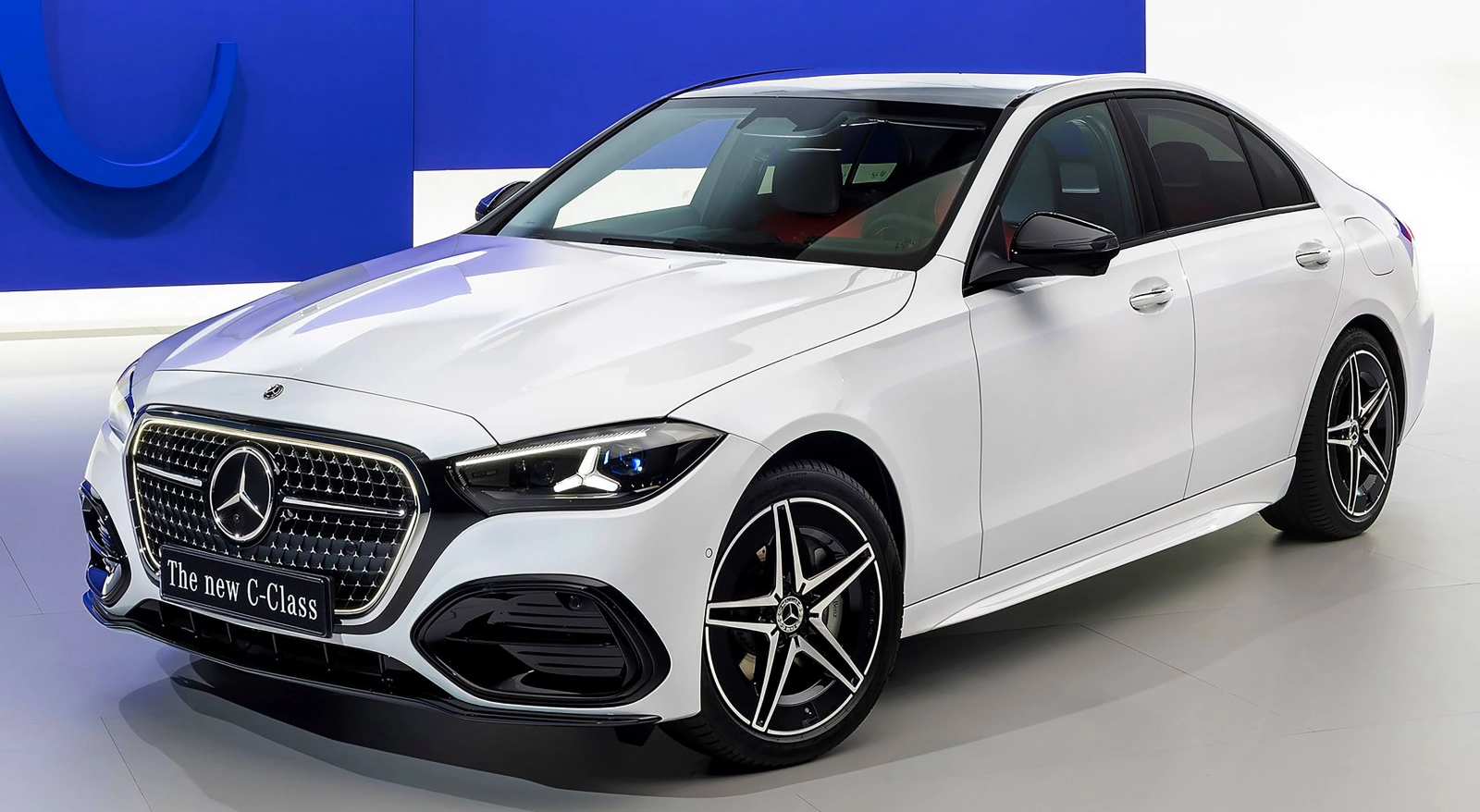 Noul Mercedes-Benz Clasa C Facelift (2027) - tot ce trebuie să știi despre noile versiuni termice și hibride în România