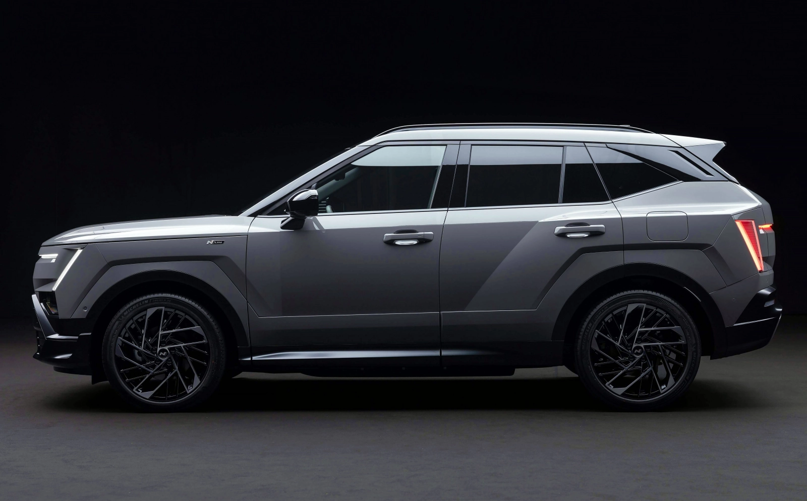Hyundai presents new N Line equipment for the new generation Tucson 2027 at the Paris Motor Show