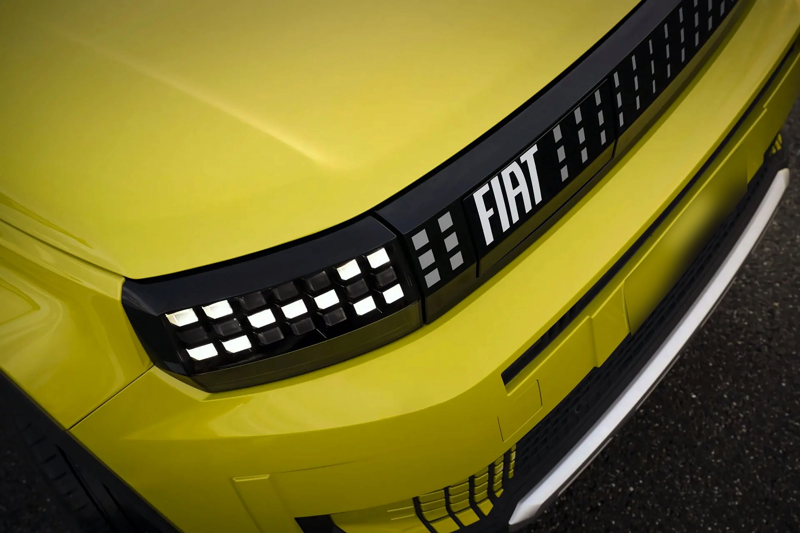 Fiat dezvăluie noul său model electric de oraș, Koala se alătură segmentului E-Car