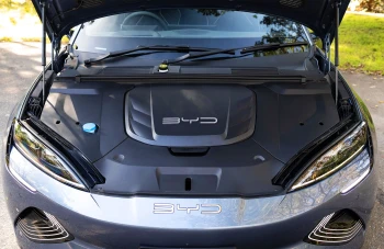 BYD oferă o noua garanție pentru bateria Blade: 8 ani sau 250.000 km