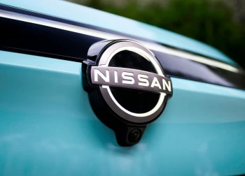 Nissan la răscruce: CEO-ul Ivan Espinosa nu exclude vânzarea mărcii pe fondul pierderilor de miliarde
