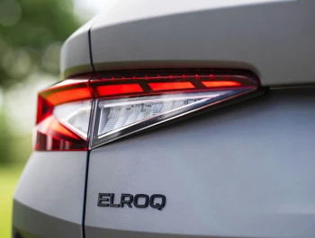 Skoda Elroq și Enyaq primesc tehnologie de ultimă oră: Baterii LFP și sistem multimedia nou din 2026