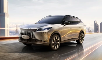 Omoda 7 a ajuns oficial în România: SUV hibrid de 274 CP la un preț special de lansare