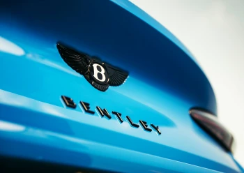 Bentley a dezvăluit numele primului său model electric: SUV-ul Torcal debutează în septembrie