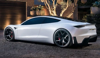 După 9 ani de la primul concept, Tesla confirmă lansarea versiunii de serie pentru modelul Roadster pe 1 octombrie