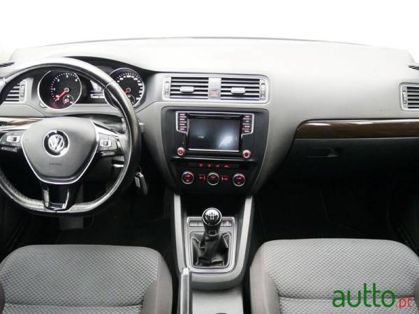 VW JETTA